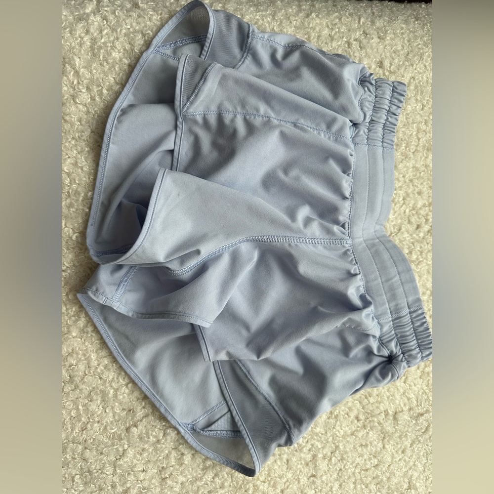 Lululemon light purple Hotty Hot shorts size 6